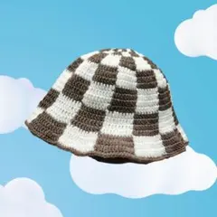 茶色と白のチェック柄 バケットハット