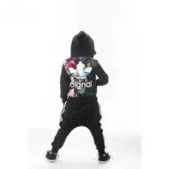 入荷❗️春★フラワー パーカーセットアップ  【韓国子供服】ラスト1点‼︎ 90
