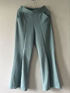 グリーン スラックス