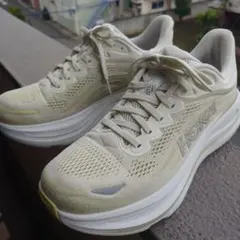 HOKA BONDI9 US7(25cm) GSSL - メルカリ