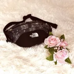 THE NORTH FACE ボディバッグ バンダナ柄