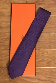 希少 美品 HERMES エルメス 革 レザー ソリッド ネクタイ ワイン