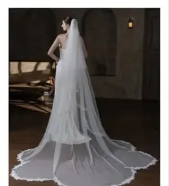 Reginadoロングウェディングベール 花柄刺繍付き