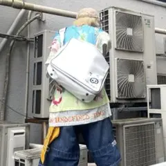 GUNZE エナメルバッグ ホワイト ブルー あおばくん着用風 スポーツバッグ