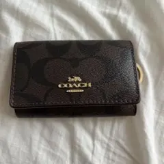 COACH ダークブラウン キーケース