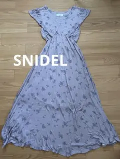 SNIDEL HOME 花柄 ルームワンピース ネグリジェ　パジャマ 半袖のサムネイル