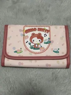 Hello Kitty キティーちゃん　マルチケース 多収納ケース　ポーチ