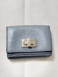 【FENDI】ピーカブー／レザー 三つ折り財布