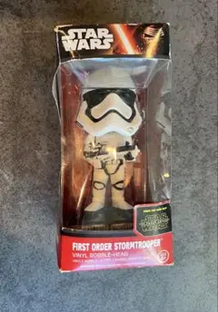 【激レア/本物/ほぼ新品】KAWS×STAR WARS/ストームトルーパー 限定 KAWS Star Wars Storm Trooperスターウォーズストームトルーパー