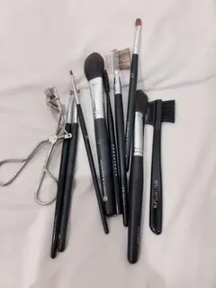 shu uemura メイクブラシ 5本セット - メルカリ