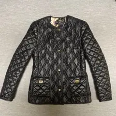 Salvatore Ferragamo ブラックキルティングジャケット 38