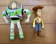 トイストーリー　バズライトイヤー　ウッディフィギュア　当時物　レトロ