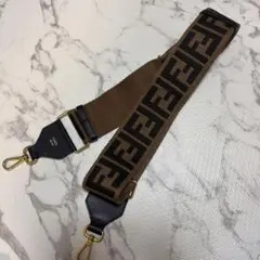 FENDI フェンディ ストラップユー ショルダーストラップ レザー ズッカ