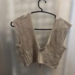 ベスト　Mサイズ