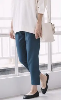 ハタラク7DAYSテーパードパンツ　ブルーグリーン