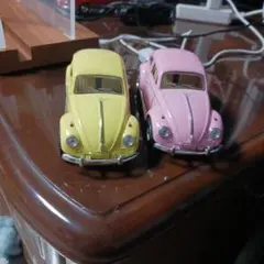 ✥フォルクスワーゲン　ミニカー✥ ＊ピンク＊イエロー　＊２点
