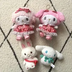 サンリオキャラクター　ぬいぐるみキーホルダー　4点セット