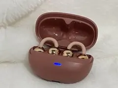【完売品】3COINS スリーコインズ ワイヤレスイヤホン レッド 美品のサムネイル