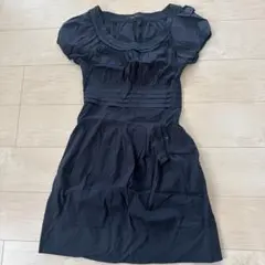BCBGMAXAZRIA 黒 半袖ワンピース サイズ4のサムネイル