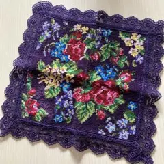 【新品】タオルサロンカラカラ レース付きタオルハンカチ パープル 25×25cm