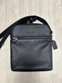 COACH ブラックレザー ショルダーバッグ型番4011