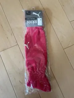 PUMA キッズサッカーソックス ピンク(22cm〜24cm)