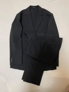 UNIQLO メンズ 感動ジャケット&パンツ ブラックのサムネイル