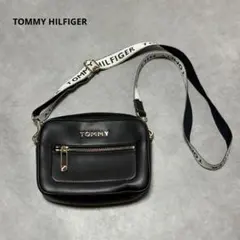 TOMMY HILFIGER ロゴショルダーバッグ 黒のサムネイル