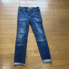 Levi's 312 SHAPING SLIM デニム 26