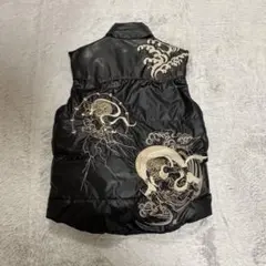 スカル柄スタッズ付きベスト JURY BLACK - メルカリ