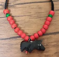 ズニ族 フェティッシュ＆ホワイトハーツ ネックレス 馬 黒