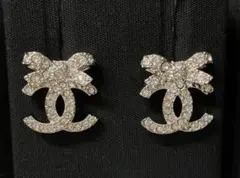 美品！CHANEL シャネル　リボン　ピアス　シルバー