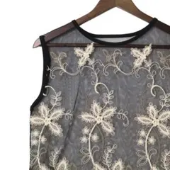 【美品】シアーメッシュ花刺繍ノースリーブ フェミニン スカラップ裾 韓国製