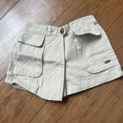 プティマイン ベージュ ポケット付きショートパンツ