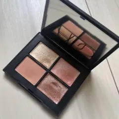 NARS クワッドアイシャドー 01801のサムネイル