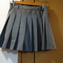 ラブトキシック　インナーパンツつきスカート　150cm