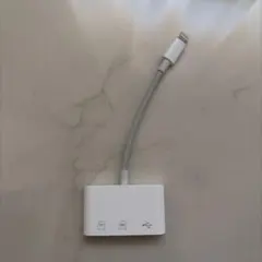ライトニング USB アダプタ