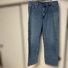 ユニクロ　ワイドフィットジーンズ　34インチ