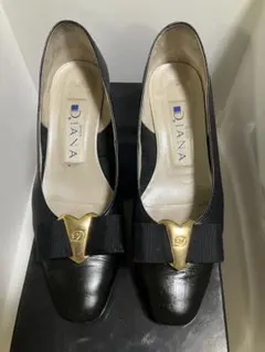 DIANA ダイアナ パンプス 22cm ブラック ゴールドリボン 金具付