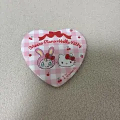 メゾピアノ×ハローキティ ランダム缶バッジ
