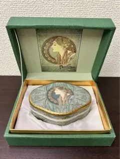 未使用　桃山陶器製 アルフォンス ミュシャ コラボ 小物入れ　ジュエリーボックス