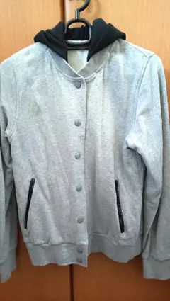 ゆ*こ様 イーストボーイ 2way取り外しフード付きブルゾン パーカー グレー