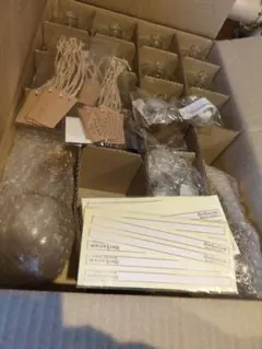 ハーバリウムボトル 12個 透明 オマケたくさんあり