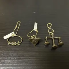 遊戯王　千年アイテムキーホルダー