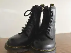 ドクターマーチン8ホール（サイズ36/22〜23cm）