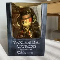 ミッキーマウス　アリスインワンダーランド