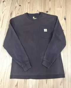 Carhartt ダークブラウン 長袖Tシャツ