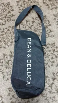 未使用 DEAN & DELUCA ペットボトル 水筒ケース