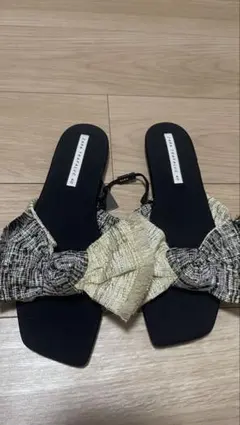 ZARA サンダル　新品未使用　サイズ40のサムネイル