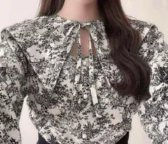 GRL グレイル ビッグカラー付き花柄パールボタンブラウス tg598 S